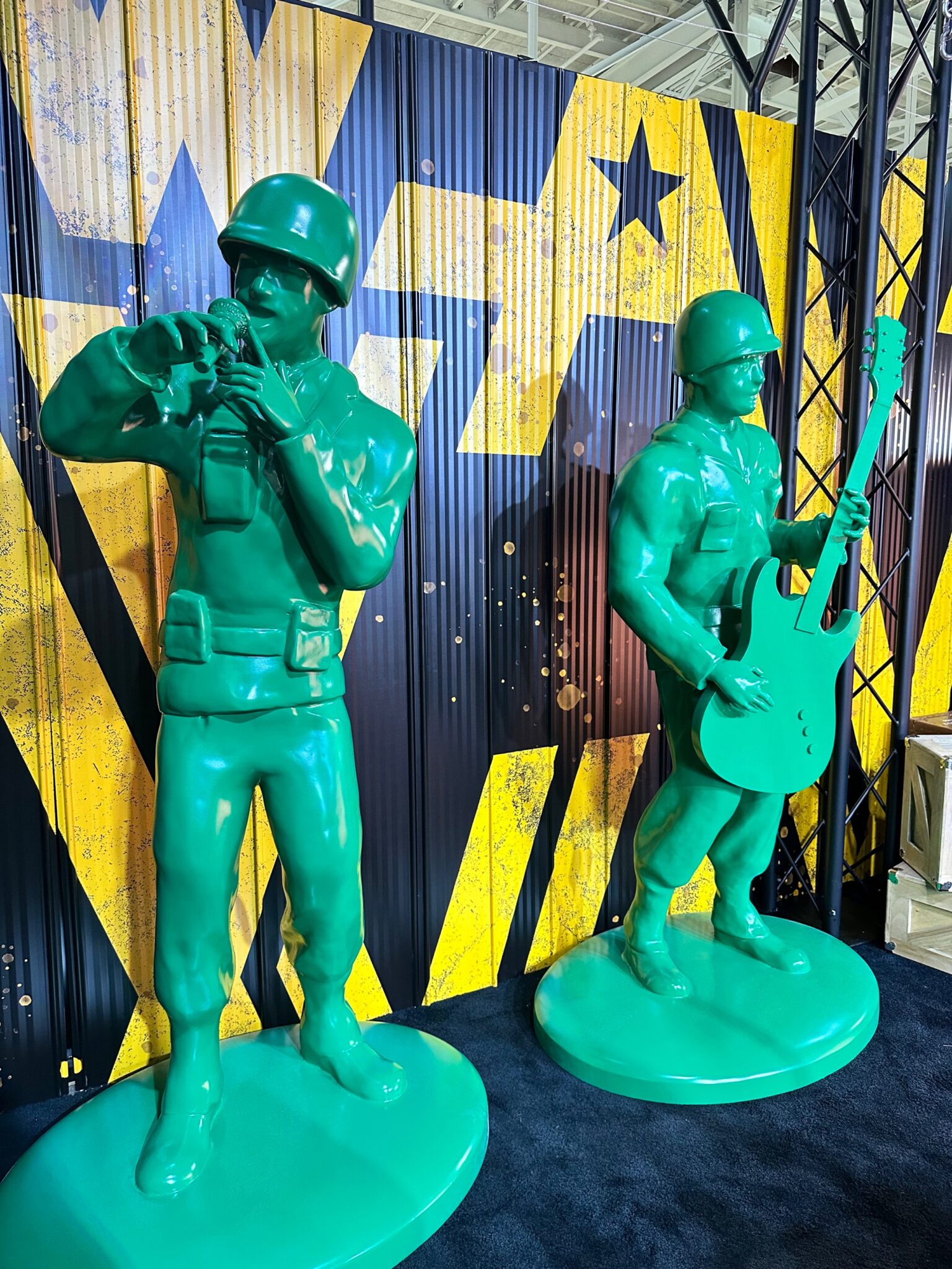 ＊AYW_FoxtrotHotel_WalkThru_20230510_(84)